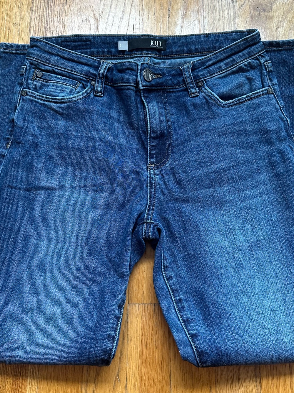 Kut from the Kloth Catherine High-Rise Boyfriend Jeans - Picture 7 of 9
